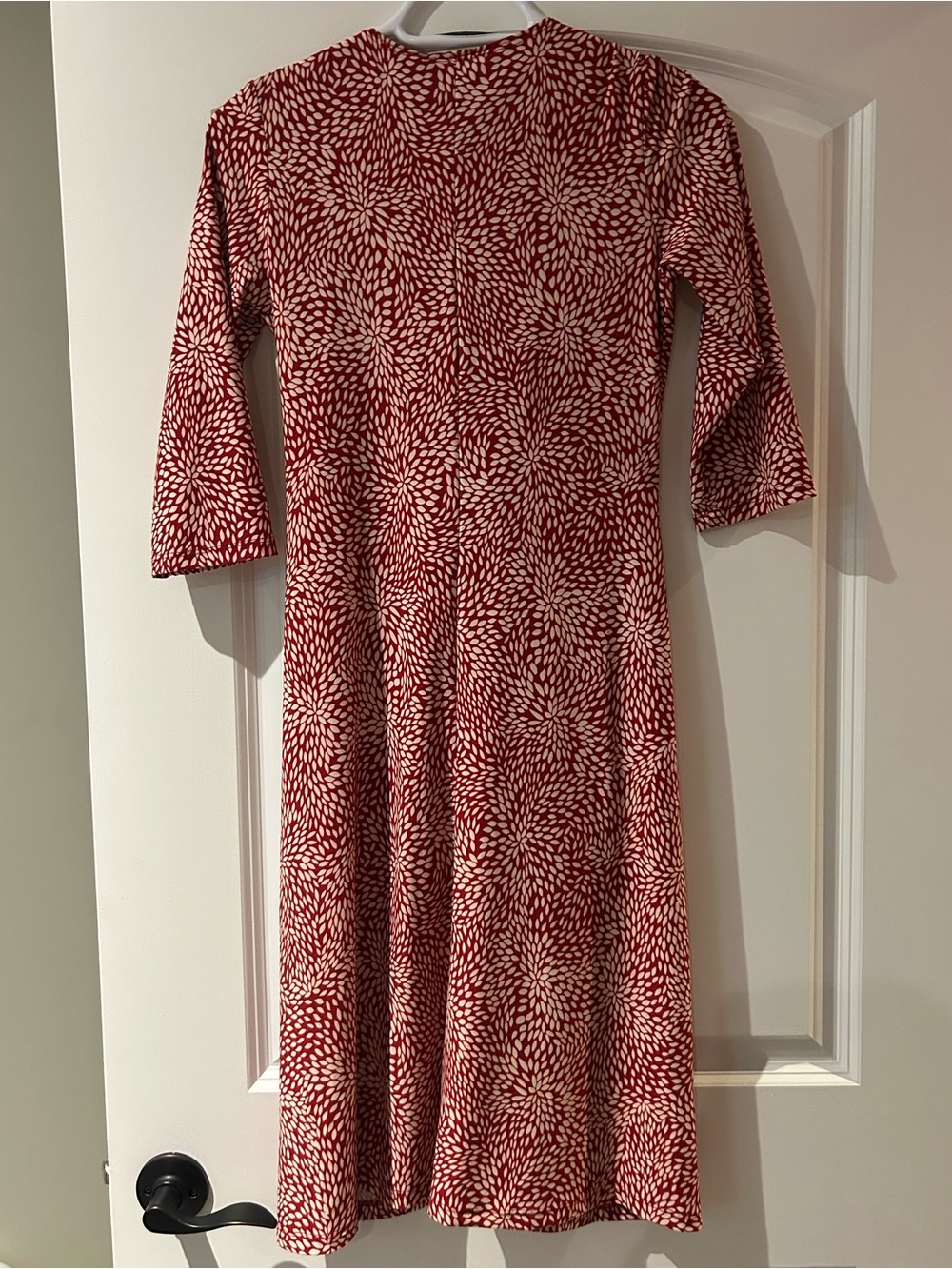Red Patterned V-Neck Women's Dress - Picture 3 of 3